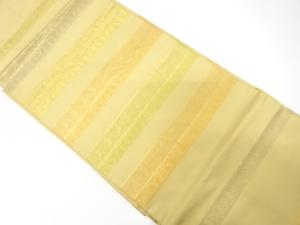 横段に花唐草模様織り出し　名古屋帯